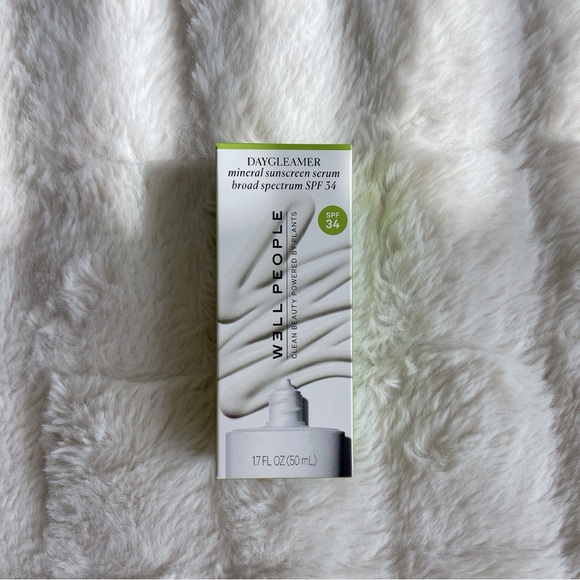 W3LL PEOPLE Daygleamer Mineral Sunscreen Serum SPF 34 - Picture 1 of 3
